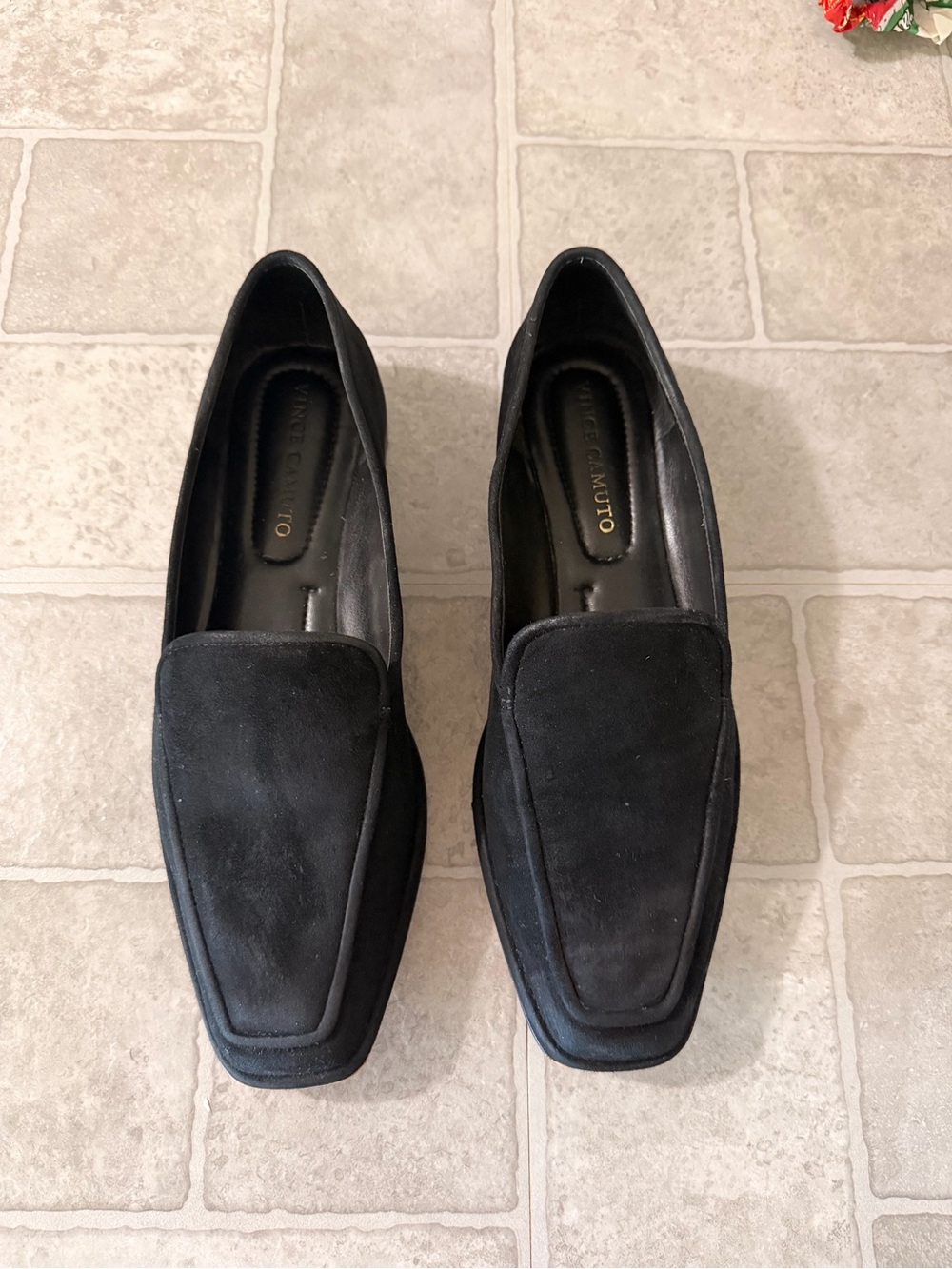 Vince Camuto Drananda Suede Black Loafers